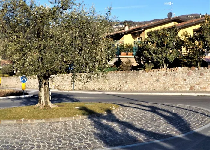 Casa Vele * Garda (Verona)